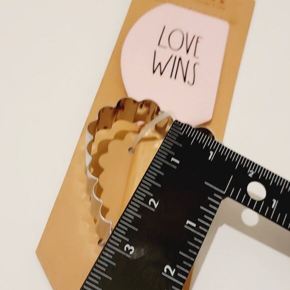 Rae Dunn Silicone Spatula and Cookie Cutter Set NWT - Picture 4 of 10